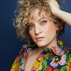 Barbra Lica headshot